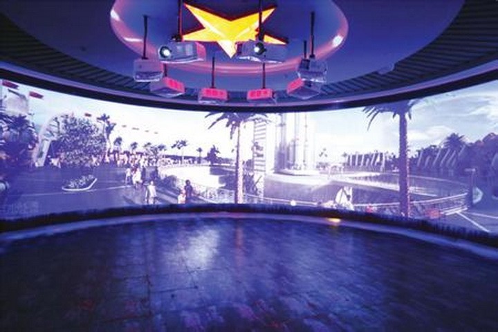 環(huán)幕投影 環(huán)幕投影