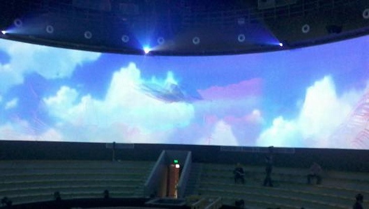 弧幕投影融合系統(tǒng) 弧幕投影融合系統(tǒng)